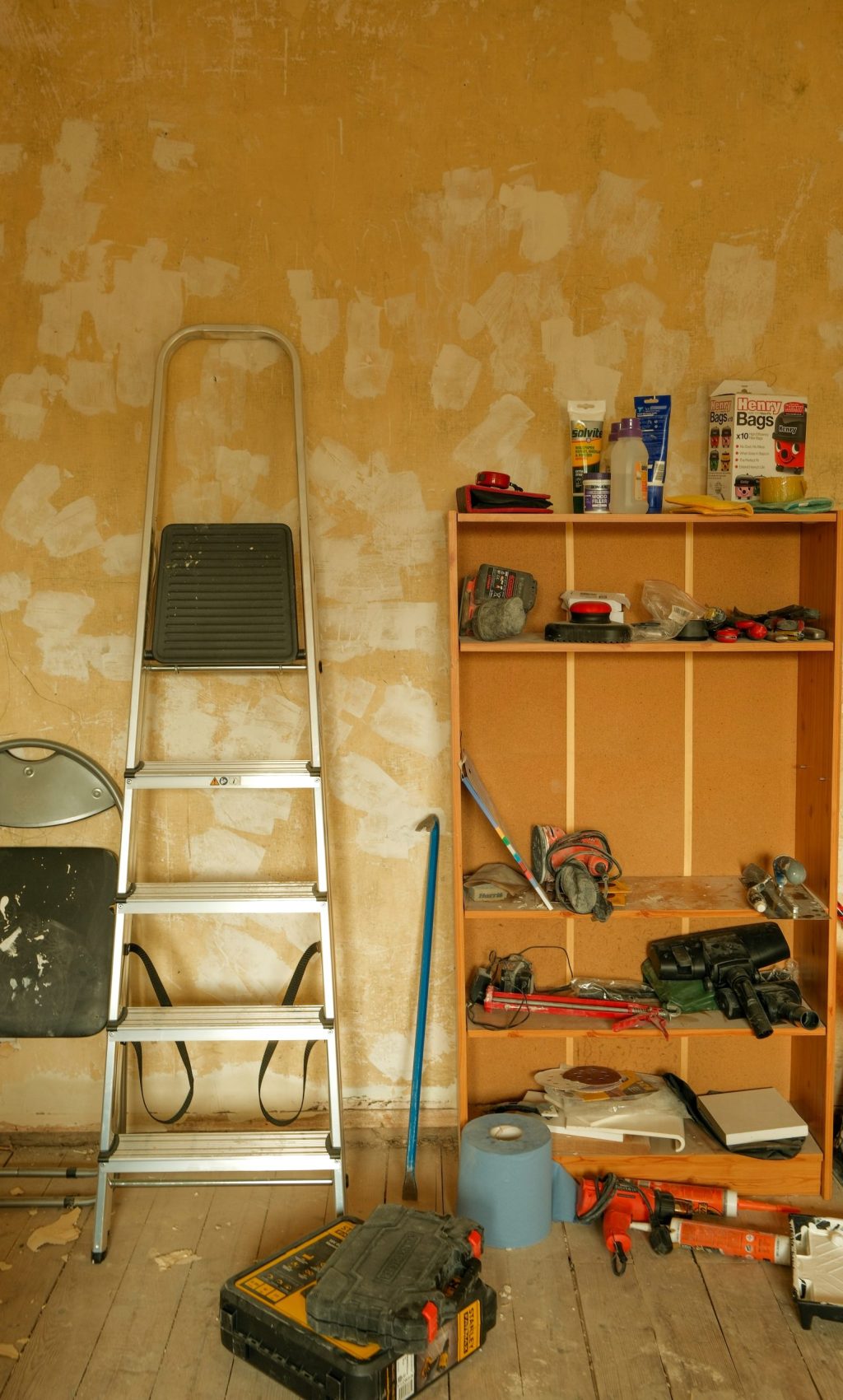 bayo-adegunloye-kZFOJv1y50A-unsplash